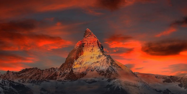 Das Matterhorn in Morgen- oder Abendröte